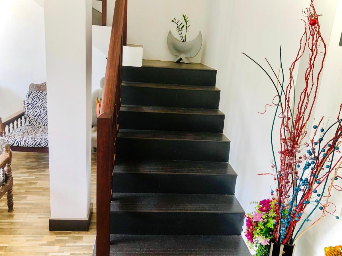 Siri'S Residency Apartment Habaraduwa Bagian luar foto